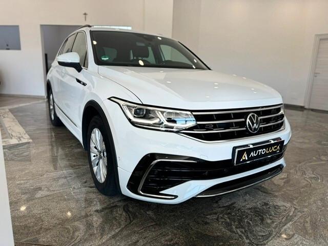 Volkswagen Tiguan 2.0 TDI 150 CV SCR DSG R-Line