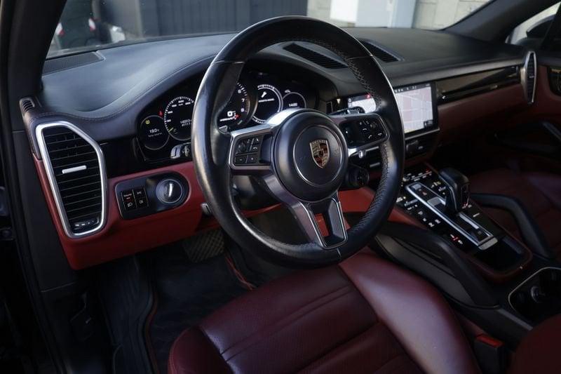 Porsche Cayenne Porsche Cayenne 3.0 V6 E-Hybrid TETTO PANORAMICO Unicoproprietario