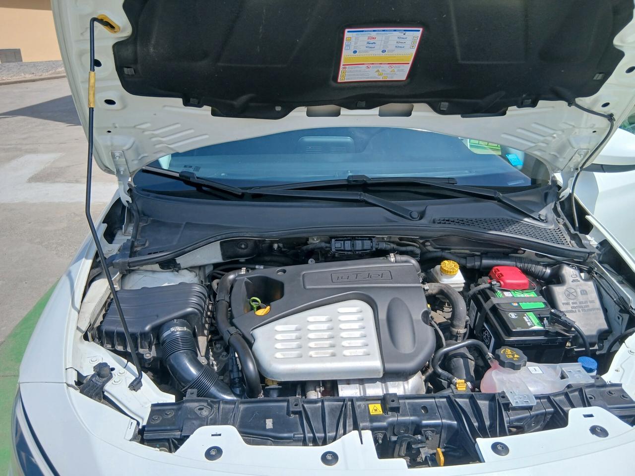 Fiat Tipo 1.4 Turbo Lounge neopatentati