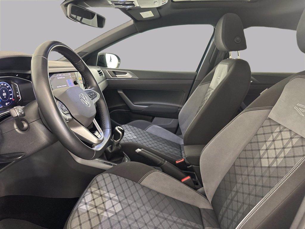 VOLKSWAGEN Taigo 1.0 tsi r-line 110cv del 2023