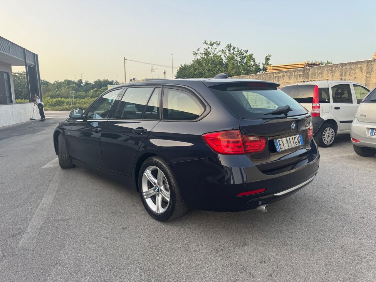 Bmw 316d Touring Luxury Automatica