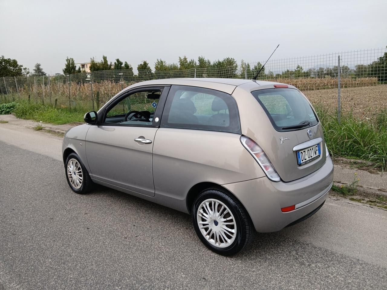 Lancia Ypsilon 1.4 Oro Ecochic GPL 1 proprietario