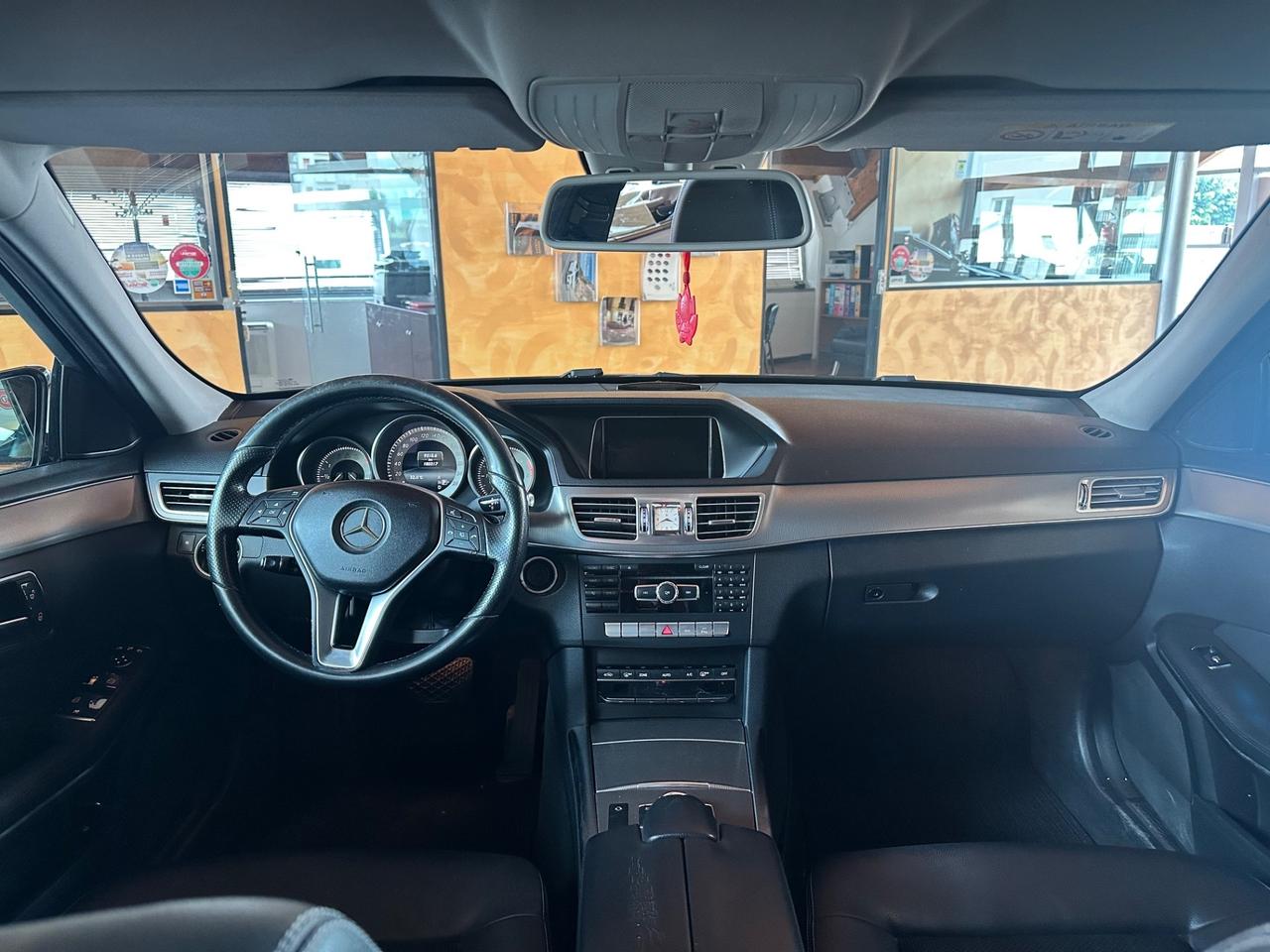 Mercedes-benz E 250 BlueTEC 4Matic Automatic