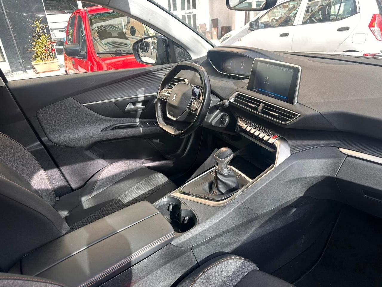 Peugeot 3008 BlueHDi 130 S&S Allure