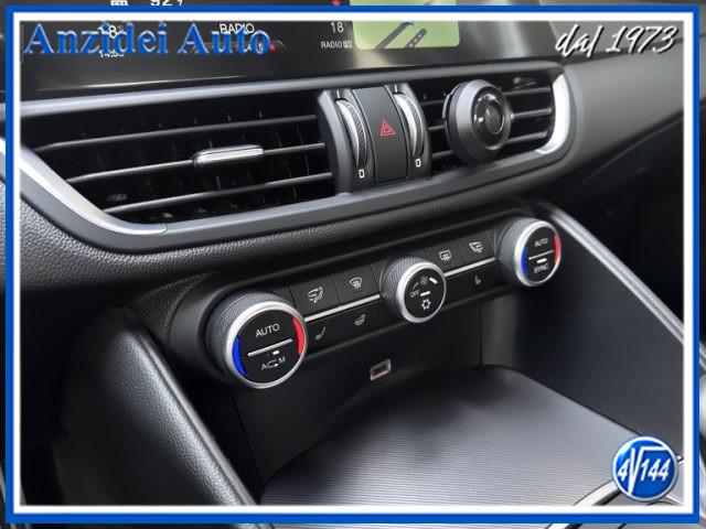 ALFA ROMEO Giulia 2.2 Turbodiesel 210 CV AT8 AWD Q4 Veloce