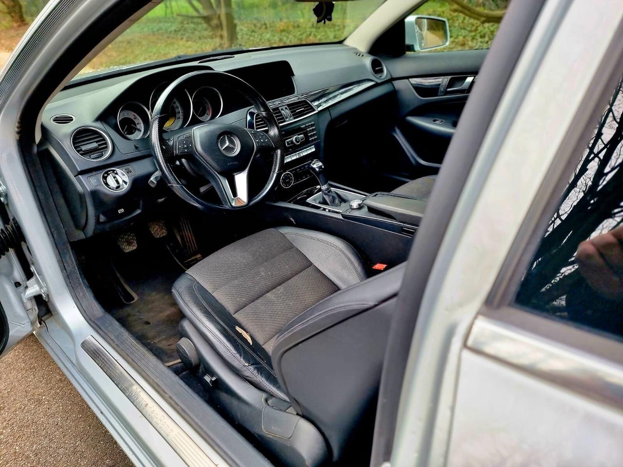 Mercedes-benz C 200 Coupé Avantgarde