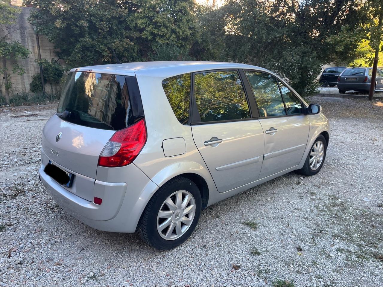 Renault Scenic Scénic 1.9 dCi/130CV Serie Speciale