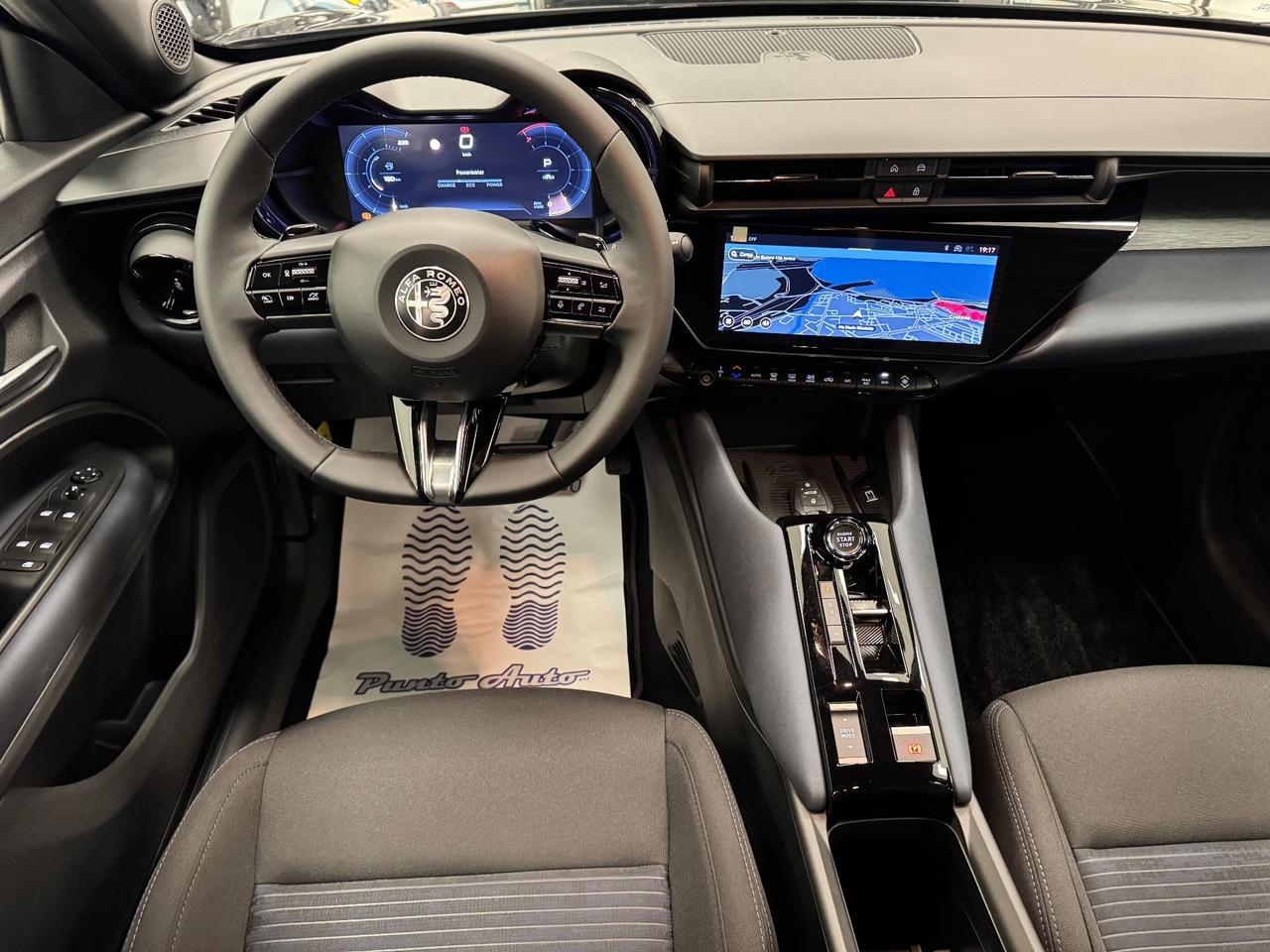 Alfa Romeo Junior 1.2 145 CV Hybrid eDCT6 Q4