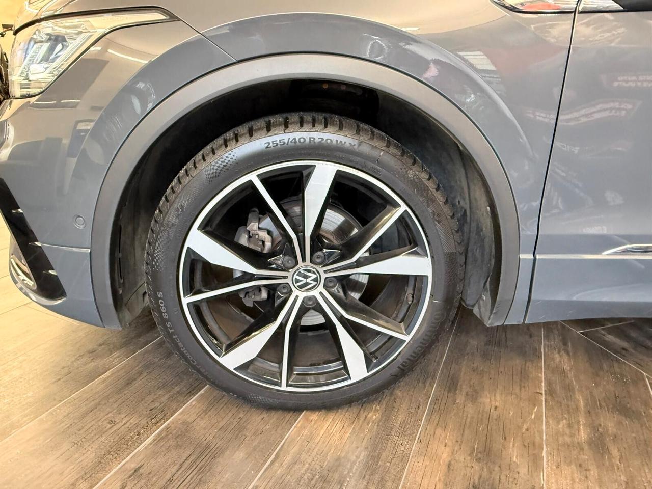 Volkswagen Tiguan 2.0 TDI 150 CV SCR DSG R-Line