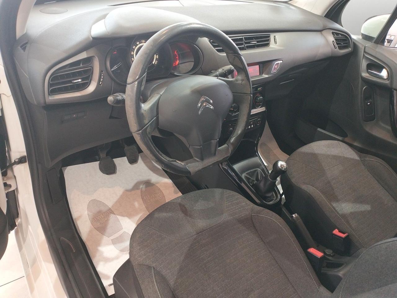 Citroen C3 1.2 puretech Exclusive 82cv E6