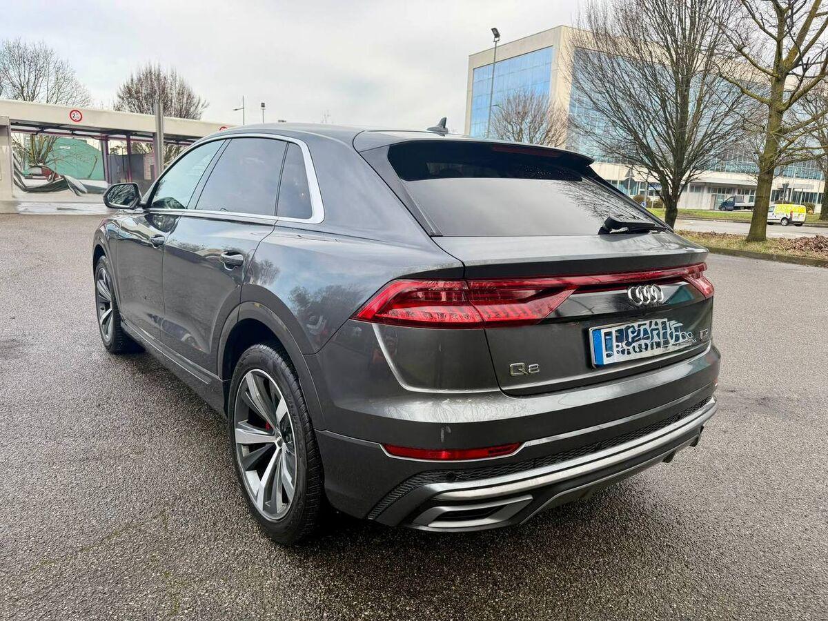 Audi Q8 50 3.0 tdi mhev quattro tiptronic