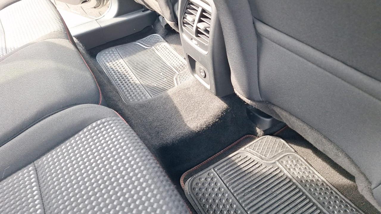 Ford Kuga 1.5 EcoBlue 120 CV 2WD ST-Line