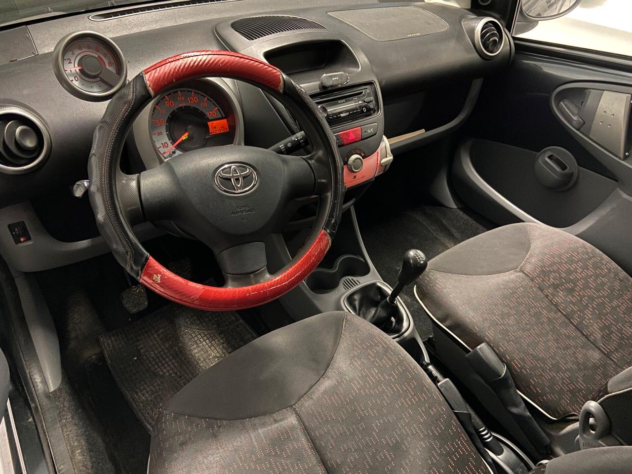 Toyota Aygo 1.0 12V VVT-i 5 porte Sol Connect