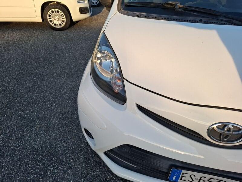 Toyota Aygo Aygo 1.0 12V VVT-i 5 porte Active Connect