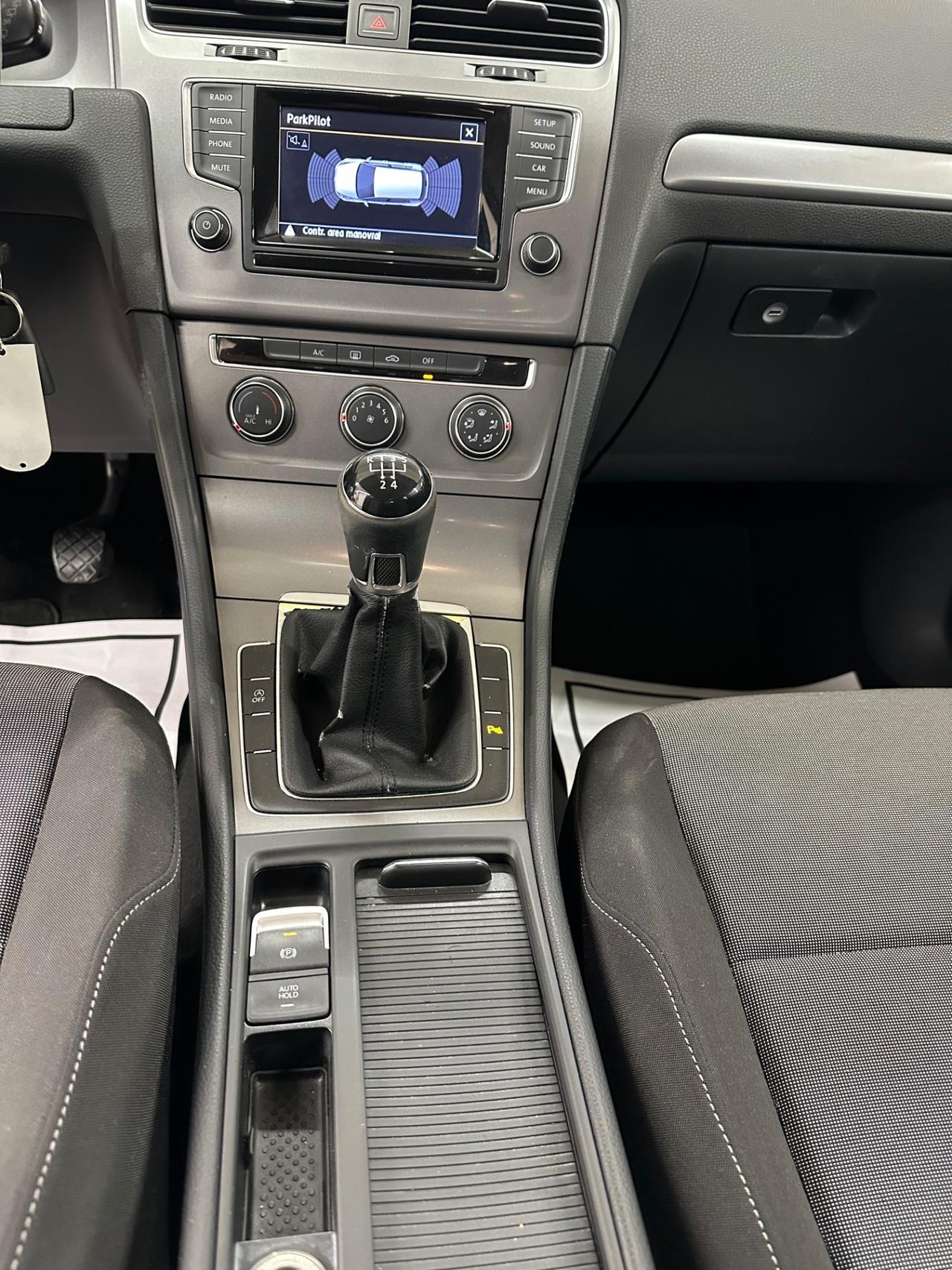 Volkswagen Golf 1.6 TDI 5p. Trendline BlueMotion Technology