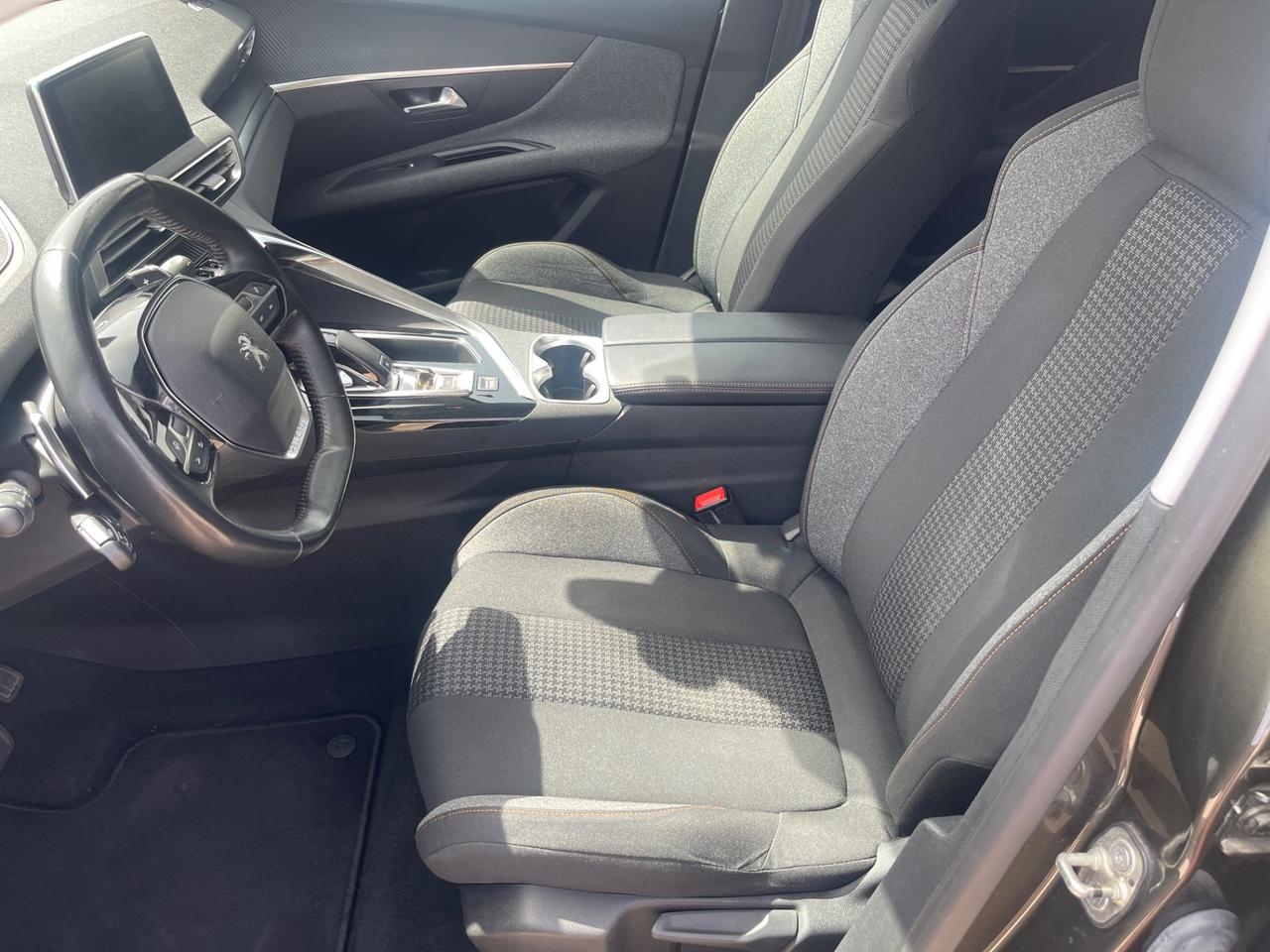Peugeot 3008 BlueHDi 130 S&S Allure