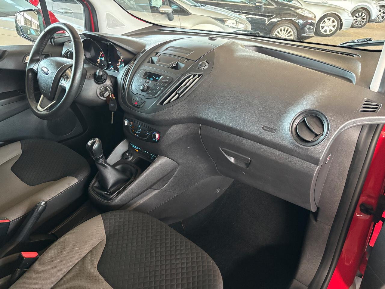 Ford Tourneo Courier 1.0 BENZINA 74KW 100CV Titanium