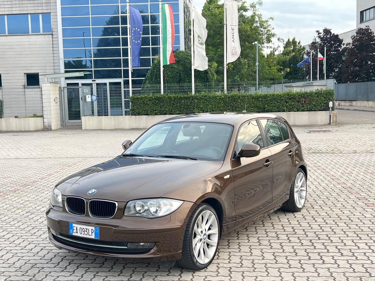 Bmw 120 120d cat 5 porte Futura DPF