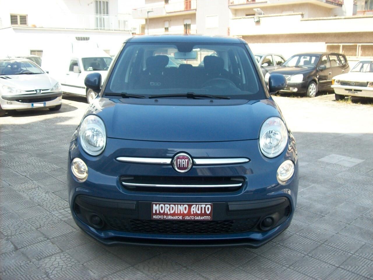 Fiat 500L 1.3 Multijet 95CV Business Navy