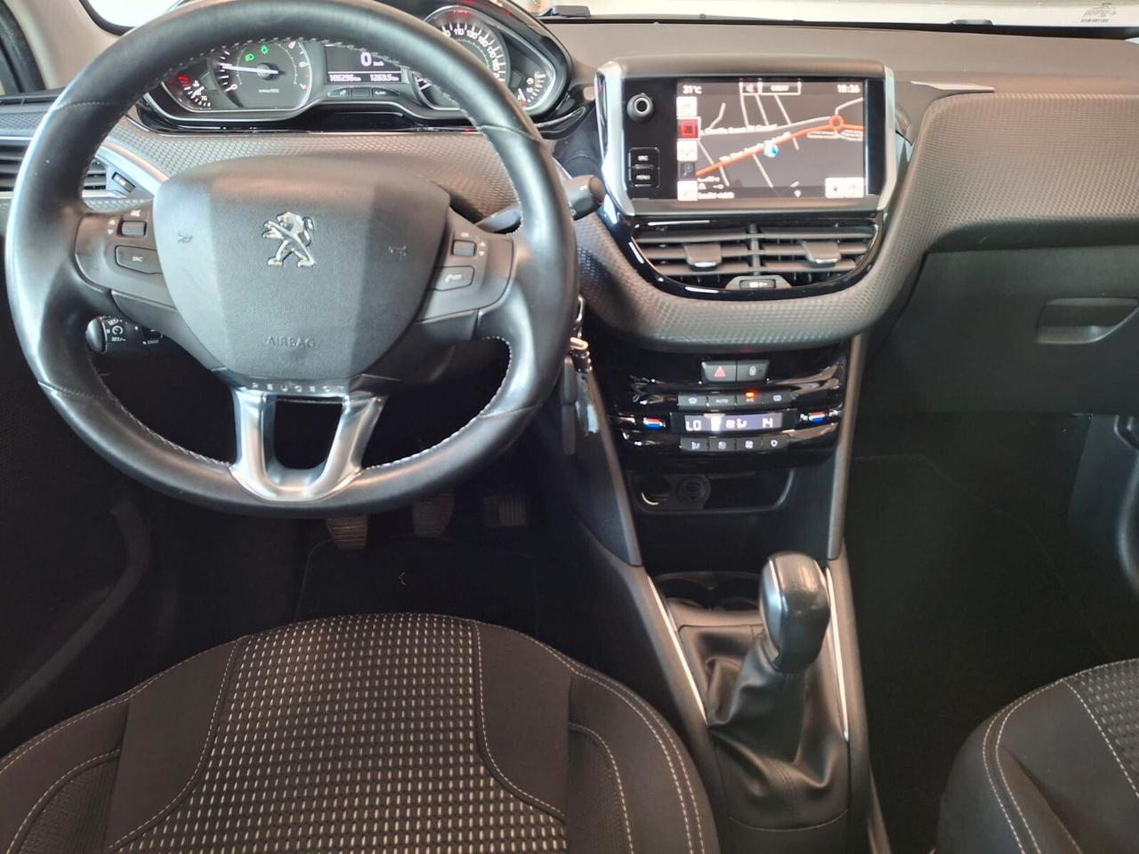 Peugeot 208 *5p 1.2 *NEOPATENTATI*TAGLIANDI CERTIFICATI