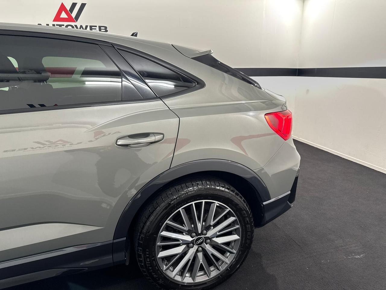 Audi Q3 35 TDI quattro S tronic line edition IVA ESPOSTA DEDUCIBILE