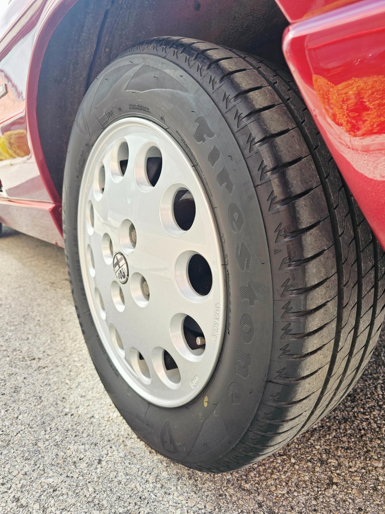 Alfa Romeo Spider 2.0i ITALIANA TARGA ORO ASI