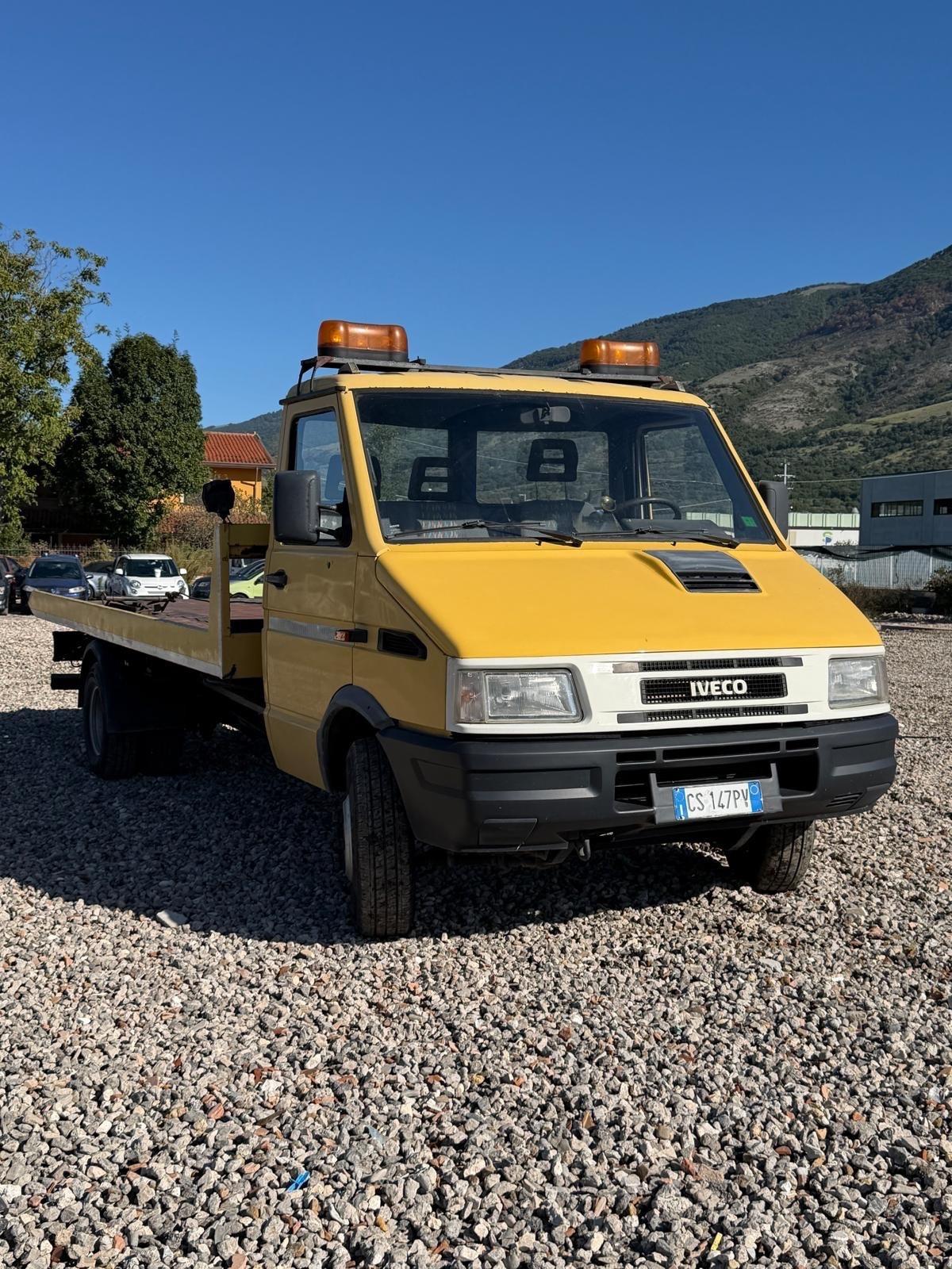 Iveco Daily 40.10W 2.8 TD Combi 4x4 Classic