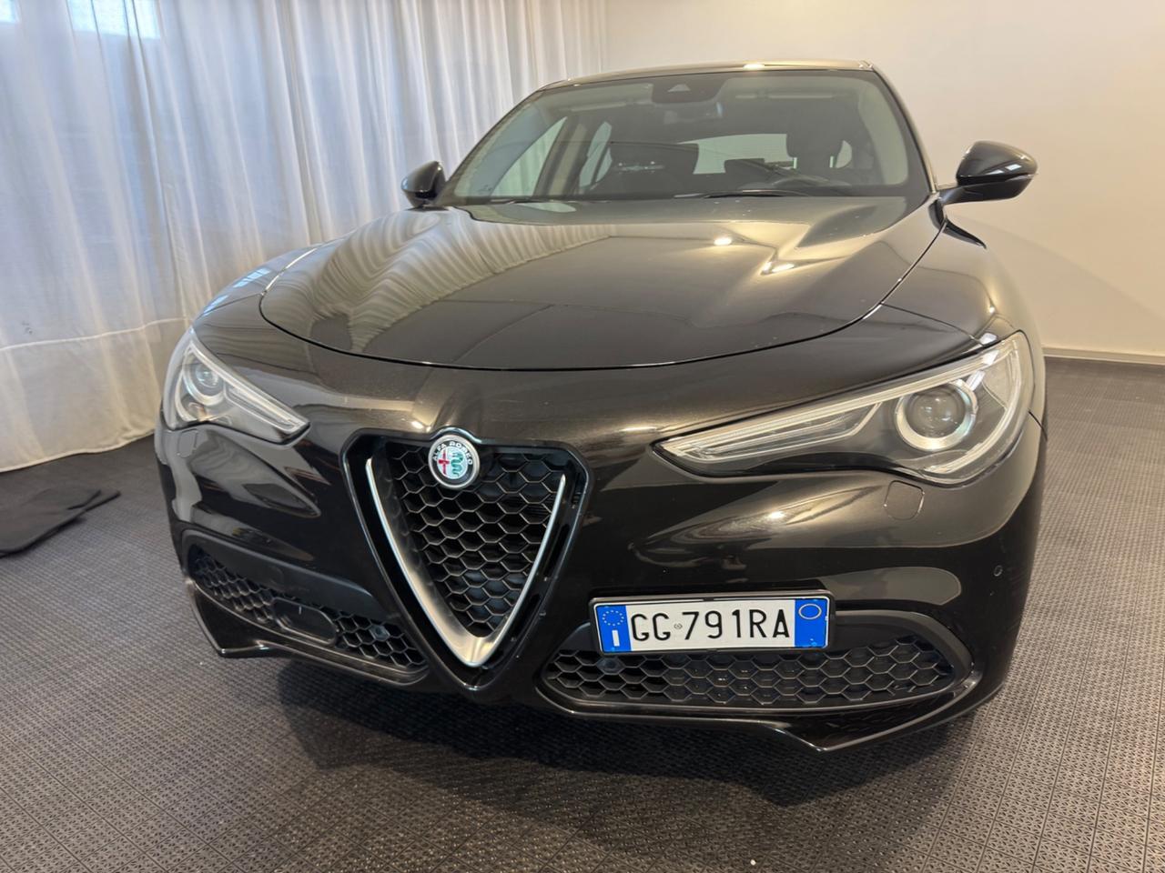 Alfa Romeo Stelvio 2.2 Turbodiesel 190 CV AT8 Q4 Business