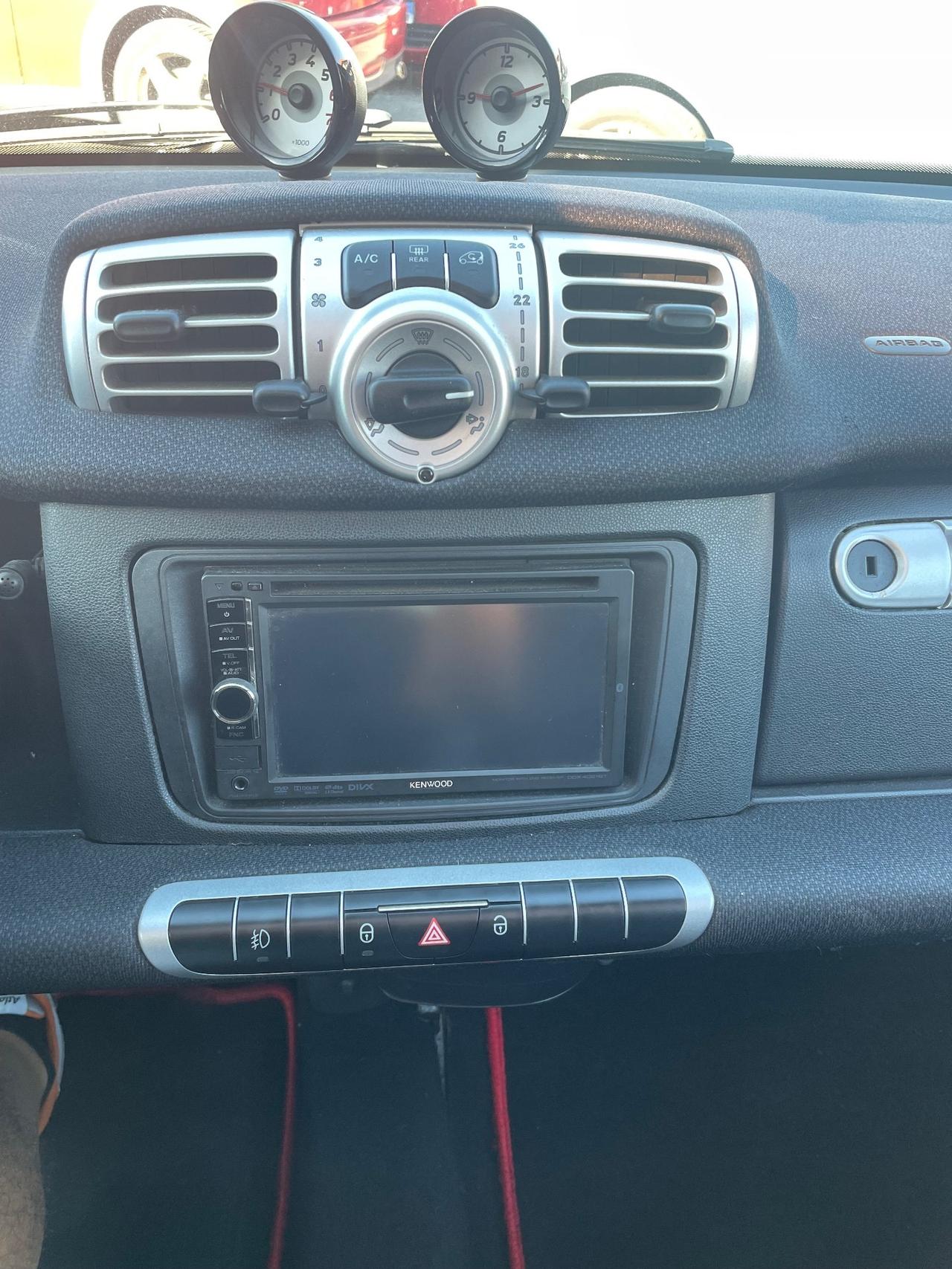 Smart ForTwo 1000 52 kW coupé passion