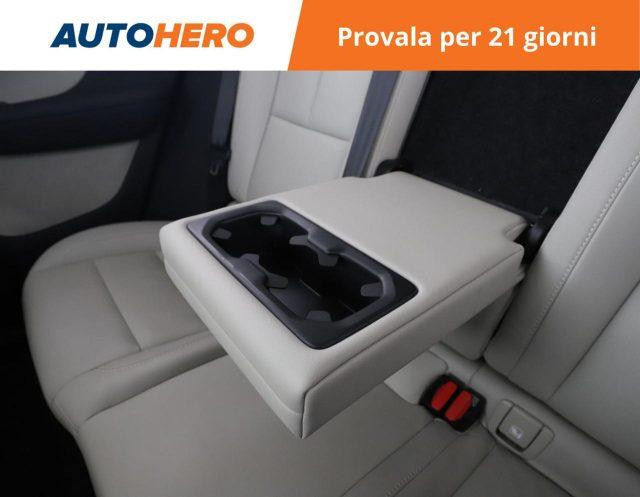 VOLVO XC40 D3 Geartronic Momentum Pro