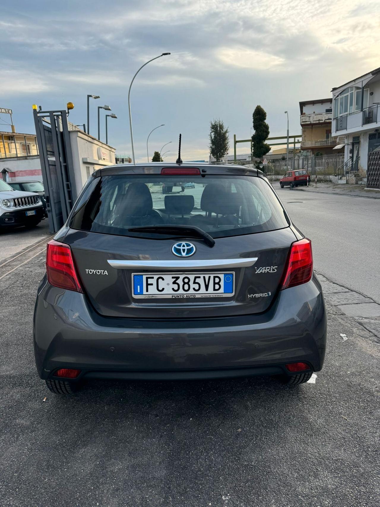 Toyota Yaris 1.5 Hybrid 5 porte Active lounge pack