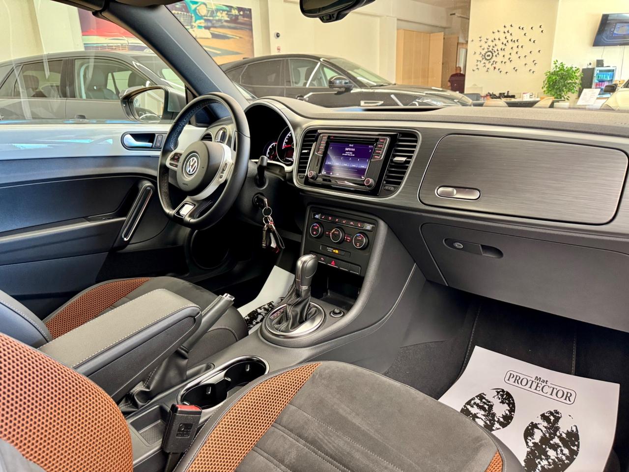 Volkswagen Maggiolino Cabrio KARMANN EDITION
