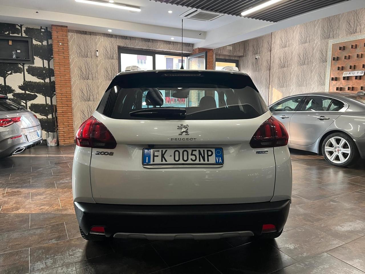 Peugeot 2008 PureTech Turbo 110 EAT6 S&S Allure