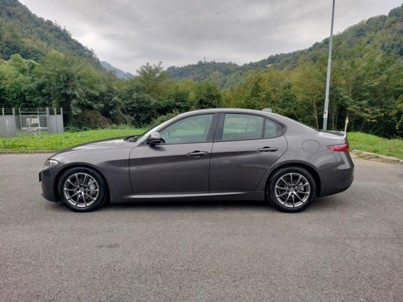 Alfa Romeo Giulia Giulia 2.2 t Super 180cv
