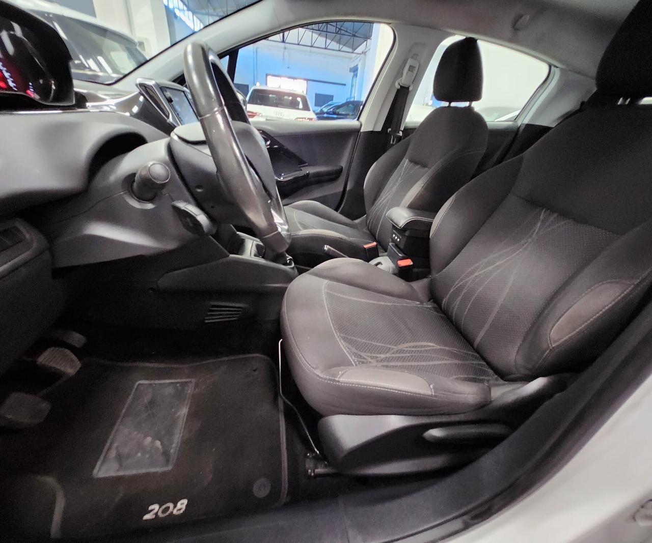 Peugeot 208 1.4 HDi 68 CV 5 porte Active