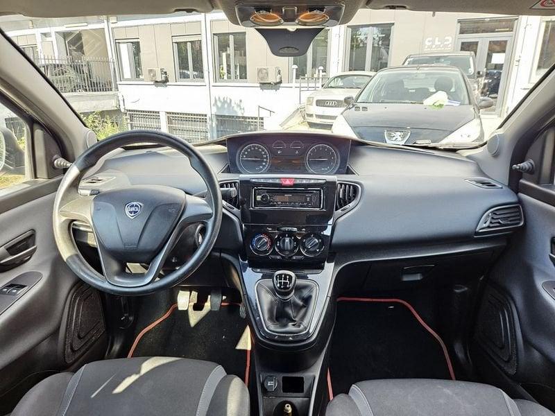 Lancia Ypsilon Ypsilon 1.2 ecochic Gpl 69cv