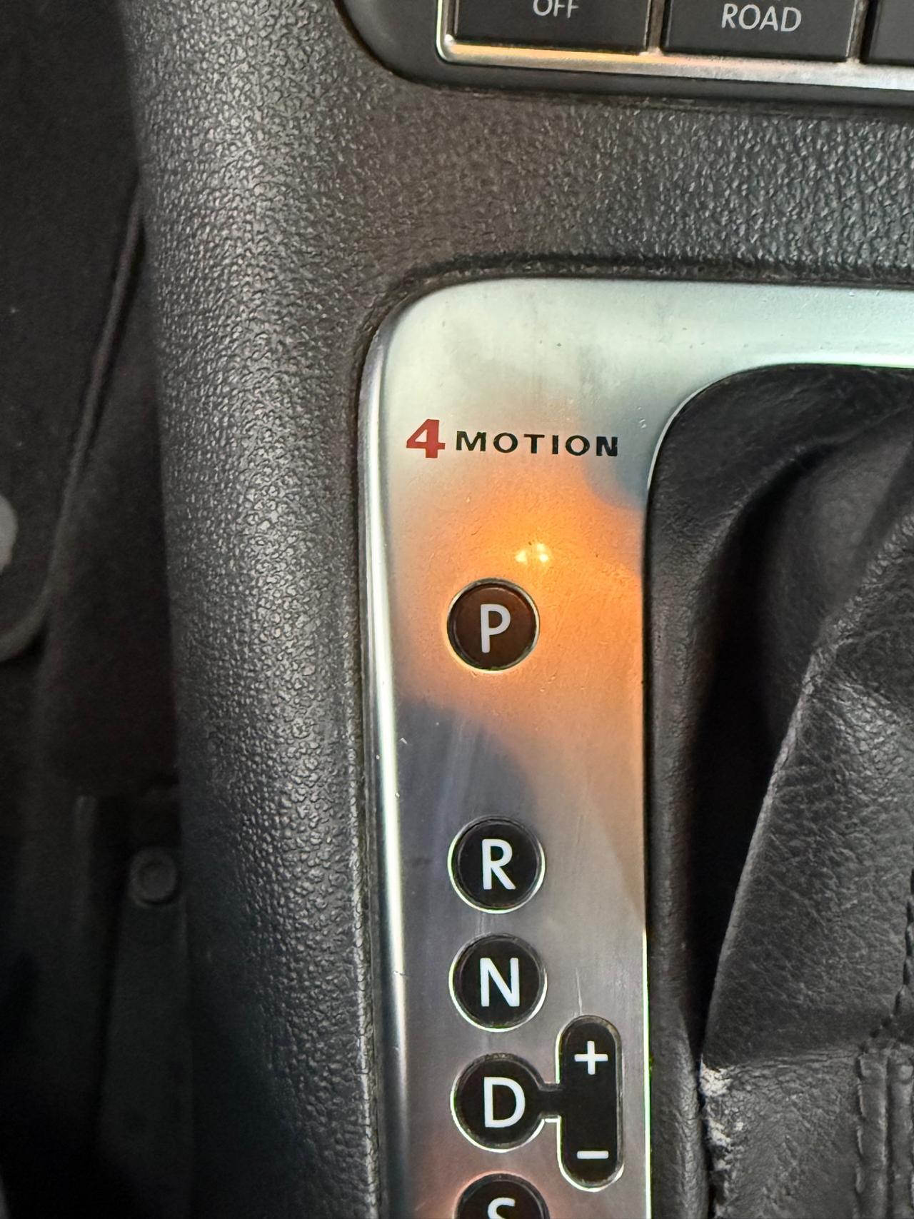 Volkswagen Tiguan 2.0 TDI DPF 4MOTION DSG Sport & Style