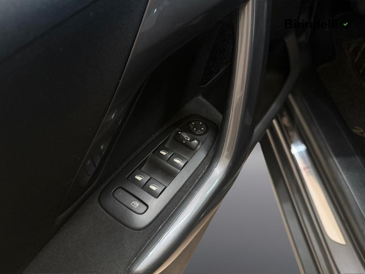 PEUGEOT 2008 1° serie - PureTech 82 Style