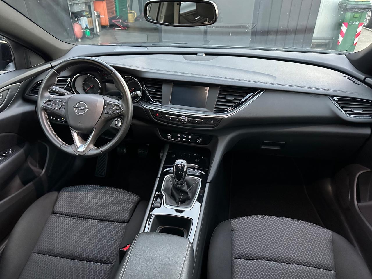 Opel Insignia 1.5 CDTI S&S Sports Tourer Business Edition