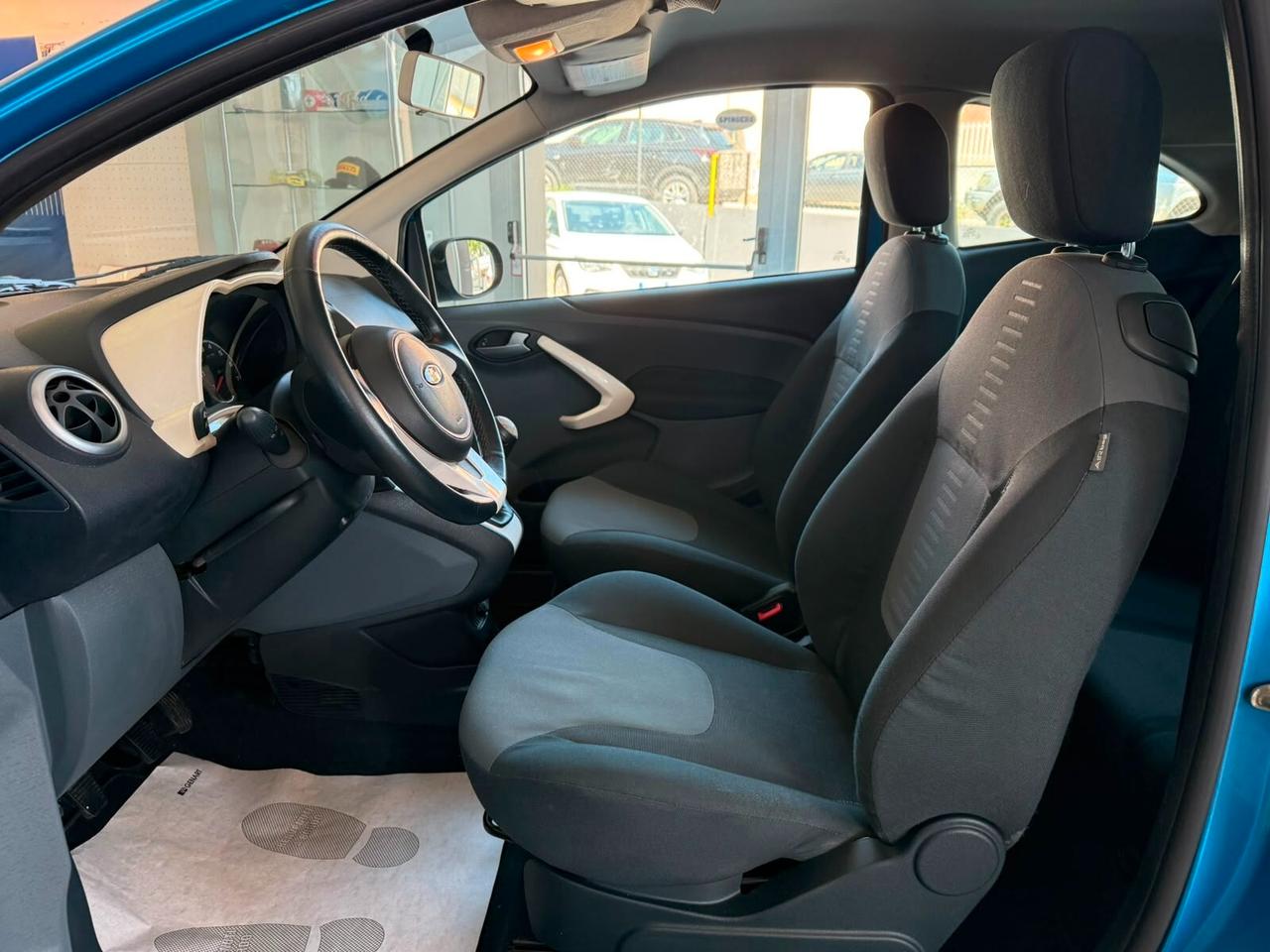 Ford Ka 1.2 8V 69CV Titanium
