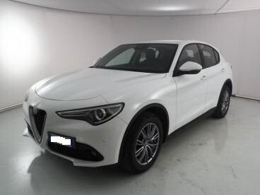 Alfa Romeo Stelvio 2.2 Turbodiesel 160 CV AT8 RWD Super