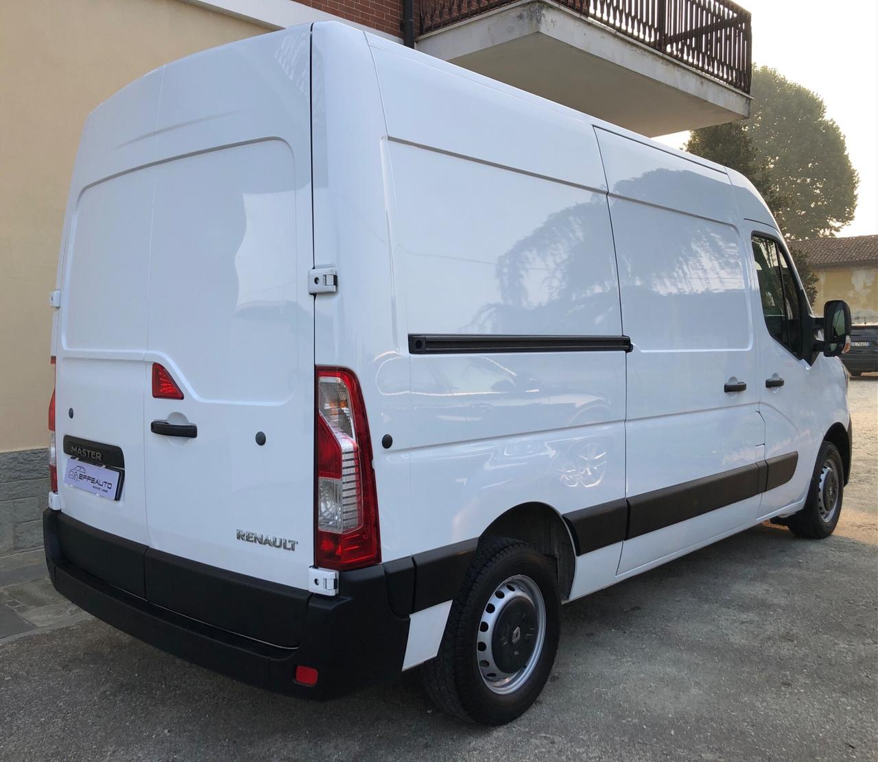 Renault Master T33 2.3 dCi 135 PM-TA Furgone Ice