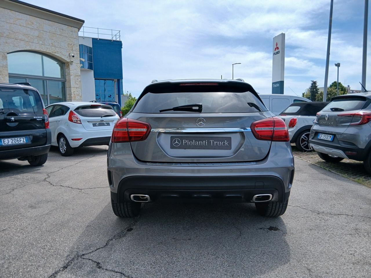Mercedes-benz GLA 180 d Premium AMG line