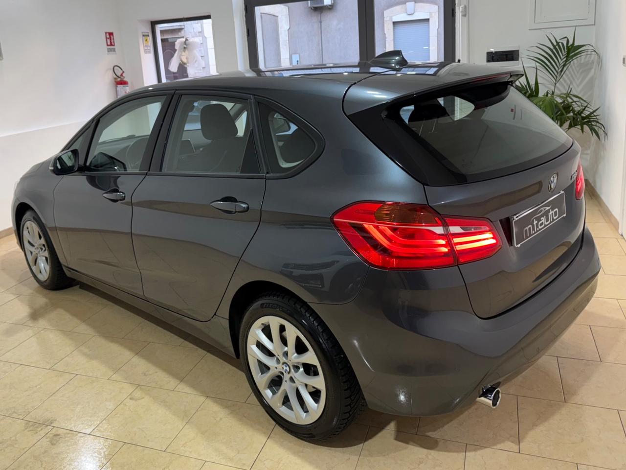 Bmw Serie 2 Active Tourer 218d Advantage