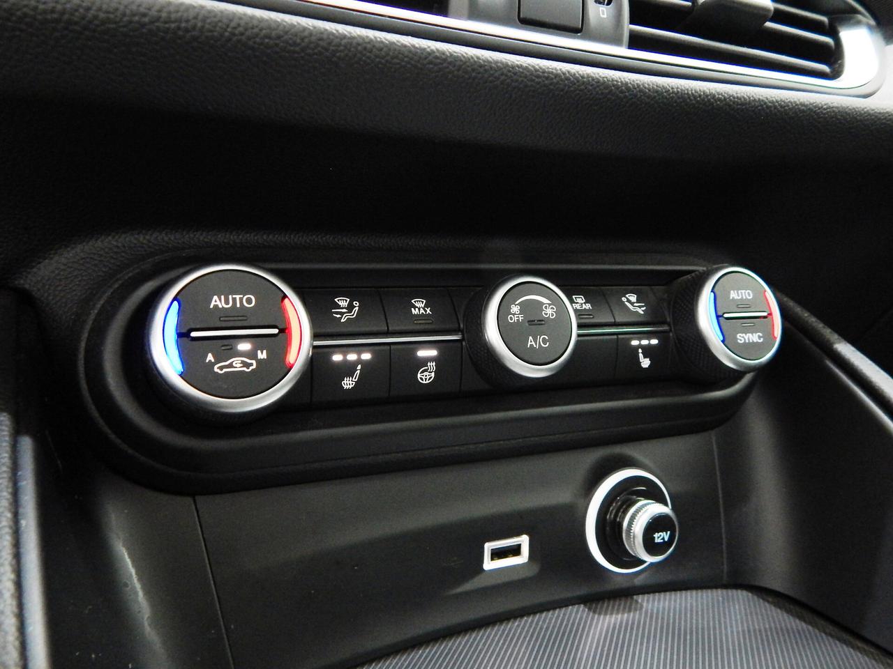 Alfa Romeo Stelvio 2.2 t Veloce Q4 210cv TETTO-NAVI-PELLE-PARK