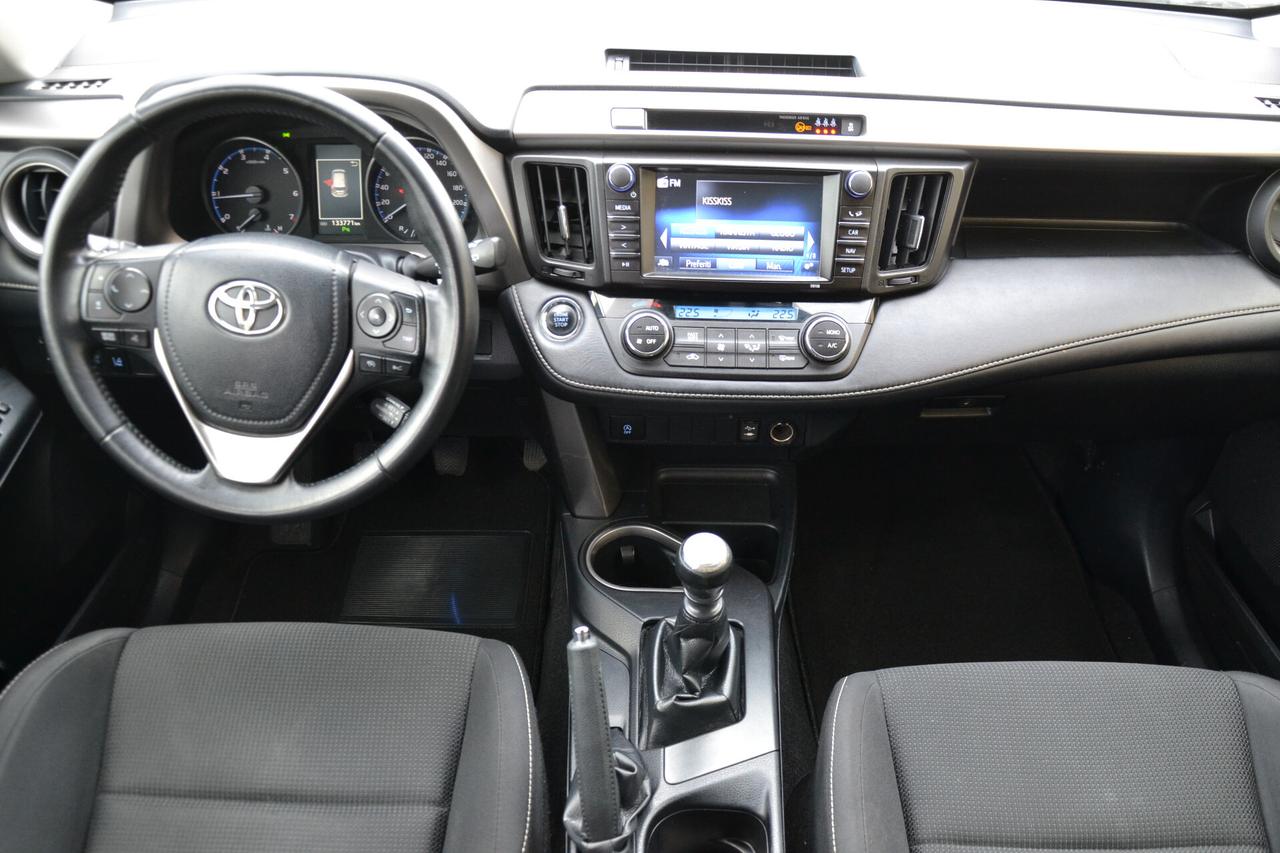 Toyota RAV 4 2.0 D-4D 143CV **NAVI+CRUISE+RCAM+PDC+LED+EURO6B*