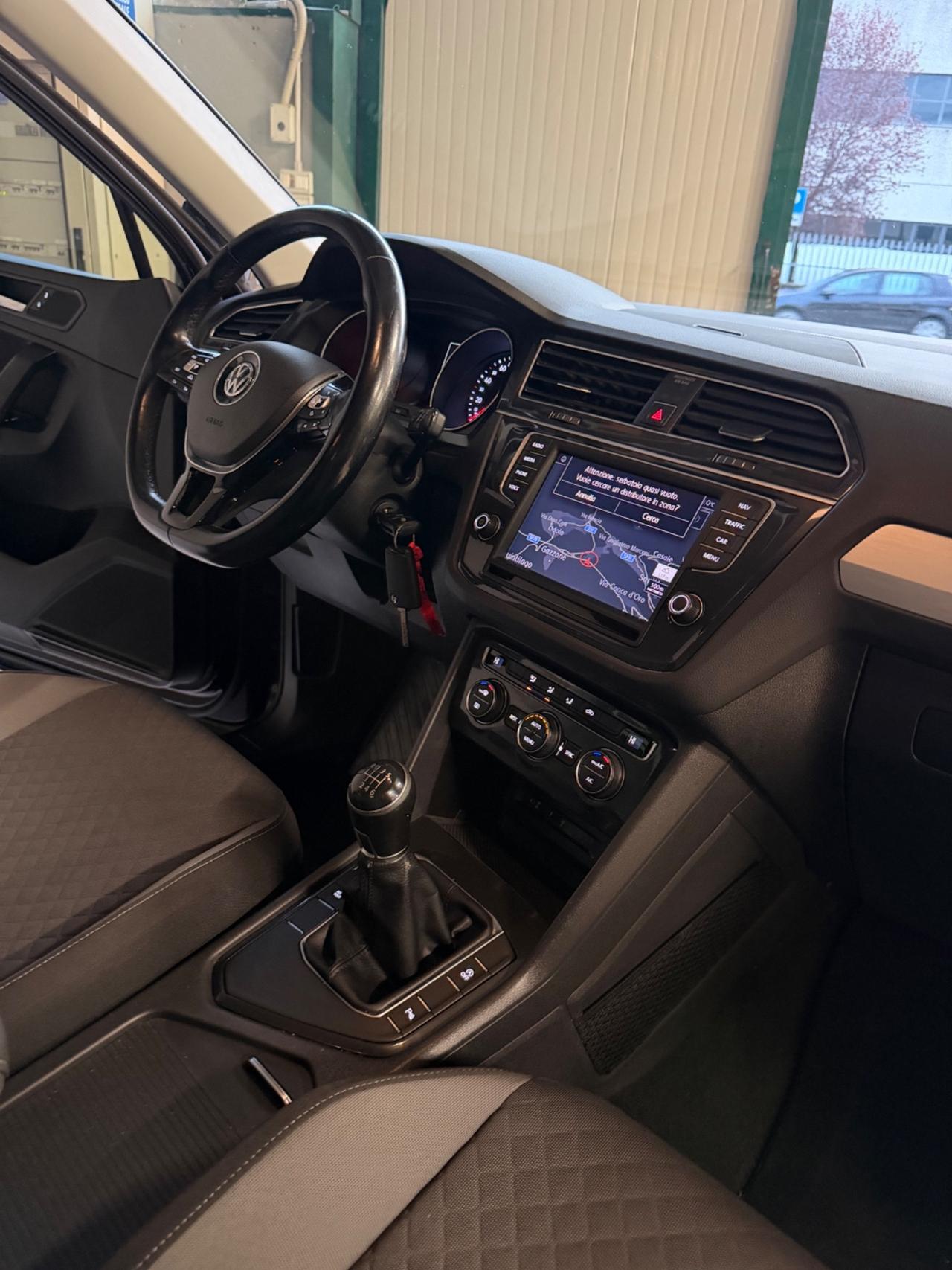 Volkswagen TIGUAN 1.6 TDI EU6B KMCERT GARANZ UNICOPR