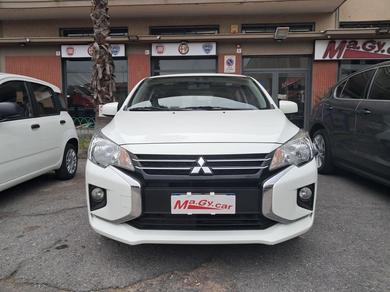 Mitsubishi Space Star 1.2 71 cv Invite SDA