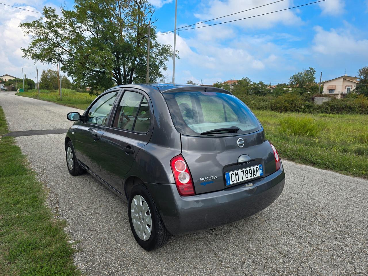 Nissan Micra 1.0 Benzina con GARANZIA - NEOPATENTATI