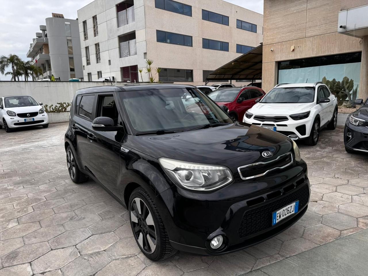 KIA SOUL 1.6 DIESEL 128CV SUPER ACCESSORIATA